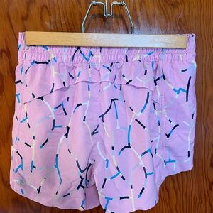 Athleta Girl Heart the Hustle 2.5 Short - size XL/14